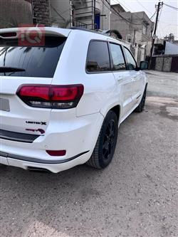 جيب جراند شيروكي